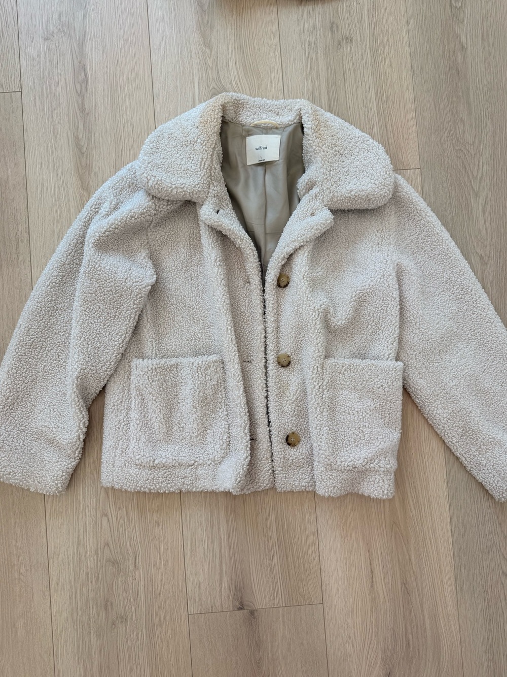 Wilfred Cream Sherpa Coat aritzia women’s coat jacket size large